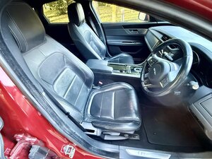 Jaguar XF 2.0 XF-R-Sport D AUTO (Cost OVER £37k NEW)