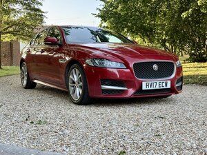 Jaguar XF 2.0 XF-R-Sport D AUTO (Cost OVER £37k NEW)