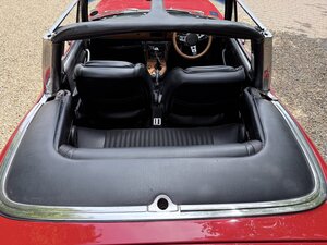 Triumph Stag 3.0 V8 Convertible