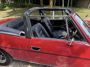 Triumph Stag 3.0 V8 Convertible