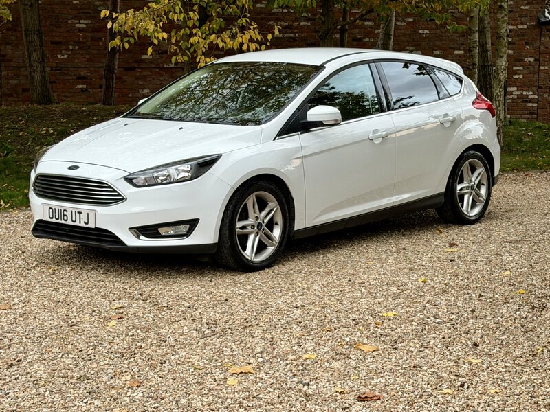 Ford Focus 1.0 Focus Titanium 5dr