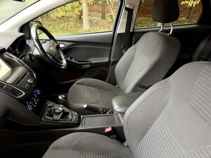 Ford Focus 1.0 Focus Titanium 5dr