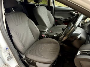 Ford Focus 1.0 Focus Titanium 5dr