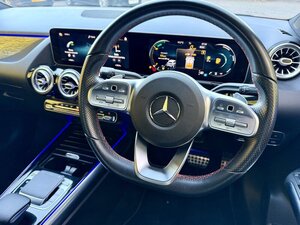 Mercedes-Benz B-Class 220 AMG LINE Premium 4matic AUTO 5dr