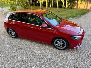 Mercedes-Benz B-Class 220 AMG LINE Premium 4matic AUTO 5dr