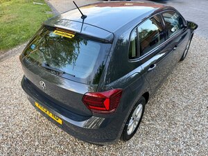 Volkswagen Polo 1.0 POLO SE EVO 5dr