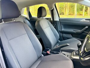 Volkswagen Polo 1.0 POLO SE EVO 5dr