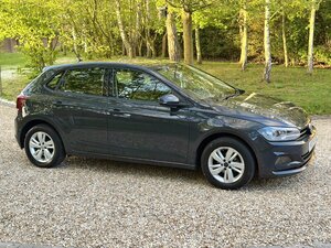 Volkswagen Polo 1.0 POLO SE EVO 5dr