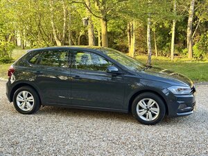 Volkswagen Polo 1.0 POLO SE EVO 5dr