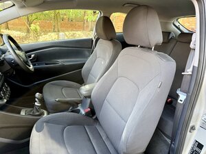 Kia Rio 1.4 RIO 2 Ecodynamics 3dr