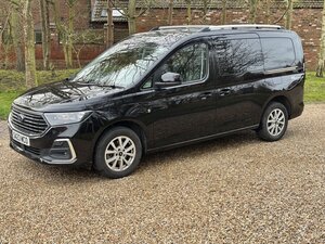 Ford  Tourneo Connect  Grand Ecoblue Wheelchair Access
