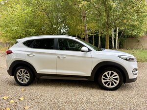 Hyundai Tucson 1.7 Tucson Premium BLUE Drive CRDI 5dr