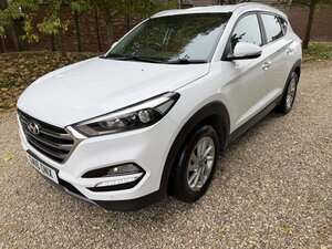 Hyundai Tucson 1.7 Tucson Premium BLUE Drive CRDI 5dr
