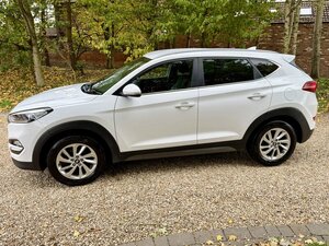 Hyundai Tucson 1.7 Tucson Premium BLUE Drive CRDI 5dr