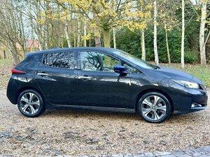 Nissan Leaf 150 LEAF N-connecta 40Kwh