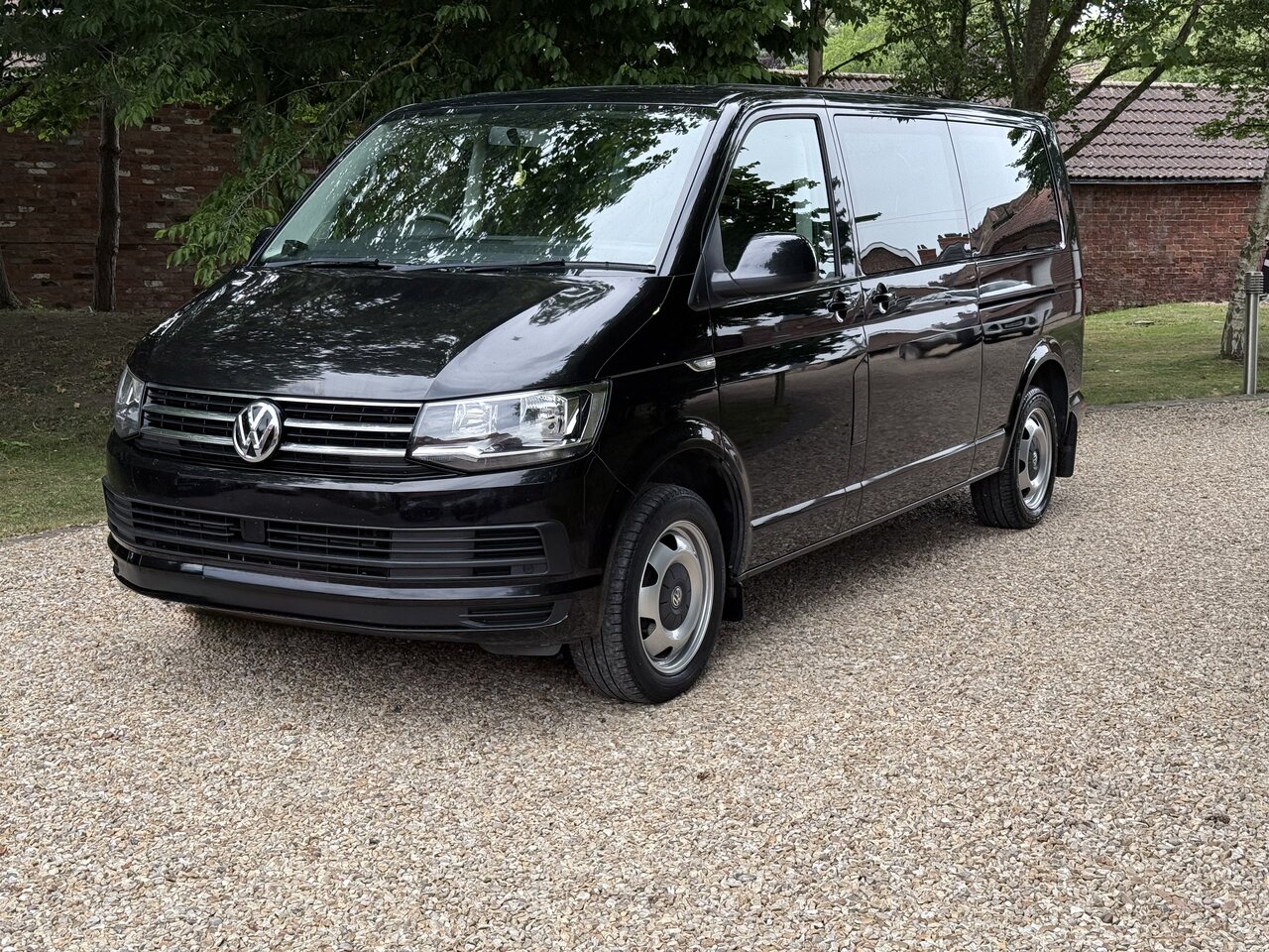 Volkswagen  Transporter 8 Seater  Automatic