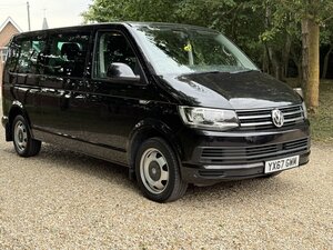 Volkswagen Transporter 8 Seater  Automatic
