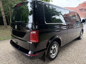 Volkswagen  Transporter 8 Seater  Automatic