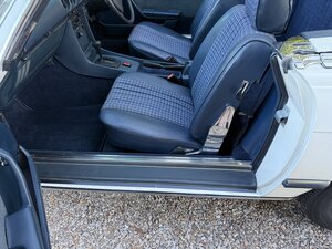 Mercedes-Benz SL350 V8 Convertible Auto
