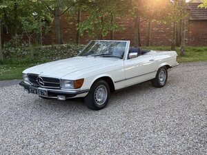 Mercedes-Benz SL350 V8 Convertible Auto