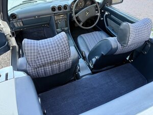 Mercedes-Benz SL350 V8 Convertible Auto