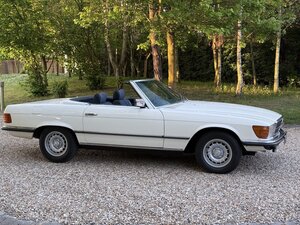 Mercedes-Benz SL350 V8 Convertible Auto