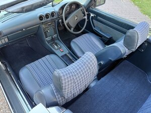 Mercedes-Benz SL350 V8 Convertible Auto
