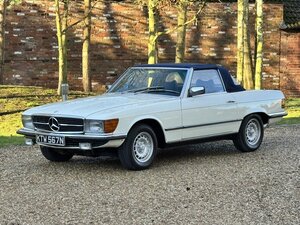 Mercedes-Benz SL350 V8 Convertible Auto