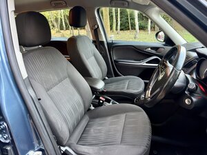 Vauxhall Zafira 7 Seats 2.0  Tourer Exclusive CDTI AUTOMATIC