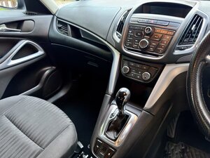 Vauxhall Zafira 7 Seats 2.0  Tourer Exclusive CDTI AUTOMATIC