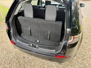 Land Rover Discovery Sport HSE 2.0 TD4 AUTO 7 Seats