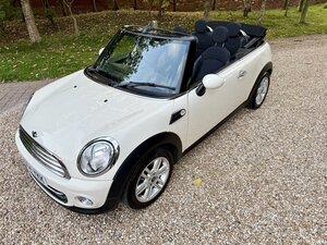 Mini Convertible 1.6 Cooper 2dr