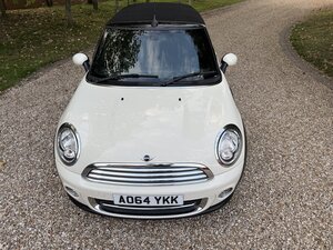 Mini Convertible 1.6 Cooper 2dr