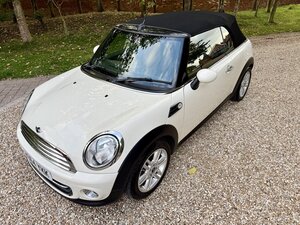 Mini Convertible 1.6 Cooper 2dr