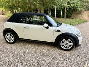 Mini Convertible 1.6 Cooper 2dr