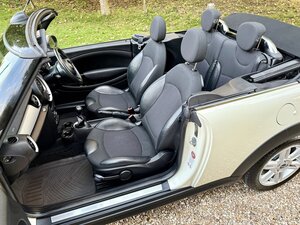 Mini Convertible 1.6 Cooper 2dr