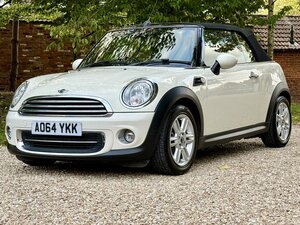 Mini Convertible 1.6 Cooper 2dr