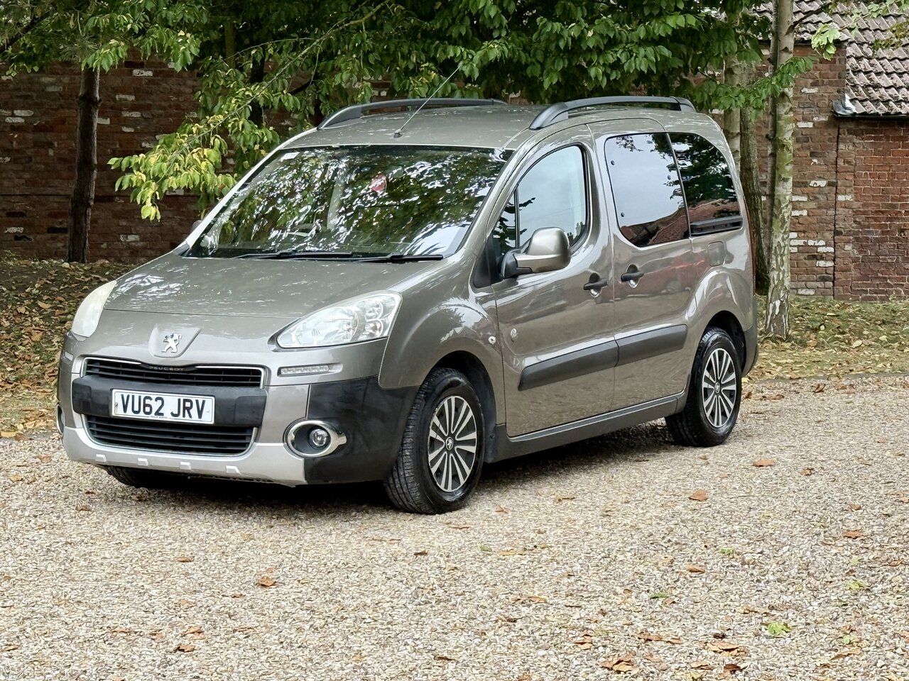 Peugeot Partner Tepee 1.6 HDi Partner Tepee Outdoor ATV