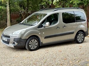 Peugeot Partner Tepee 1.6 HDi Partner Tepee Outdoor ATV