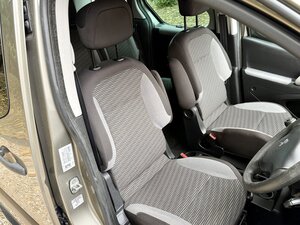 Peugeot Partner Tepee 1.6 HDi Partner Tepee Outdoor ATV