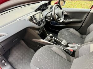 Peugeot 2008 1.2 Active Stop/Start