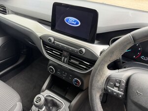 Ford Focus 1.0 Focus Zetec 5dr