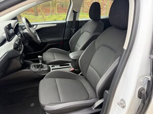 Ford Focus 1.0 Focus Zetec 5dr