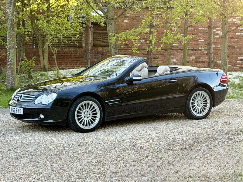 Mercedes-Benz SL500 V8 Convertible AUTO