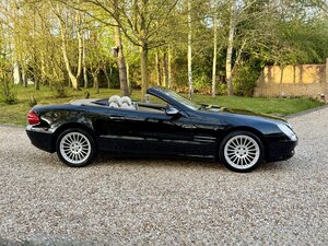 Mercedes-Benz SL500 V8 Convertible AUTO