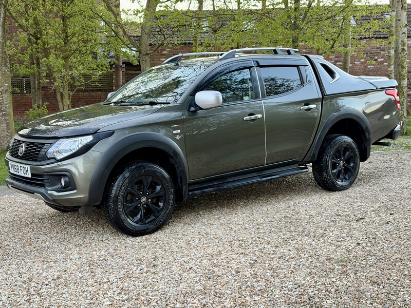 Fiat Fullback Cross 4x4  Double CAB PICK UP