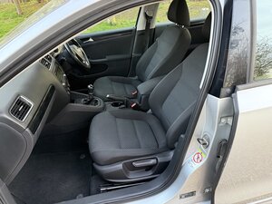 Volkswagen Jetta 1.6 Jetta SE Bluemotion Technology Tdi 4dr