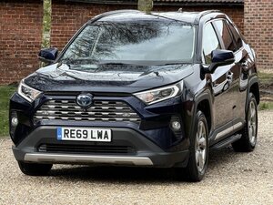 Toyota RAV4 Excel Hybrid 2.5 EV 4X2 CVT