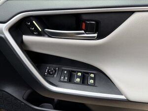 Toyota RAV4 Excel Hybrid 2.5 EV 4X2 CVT