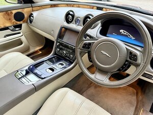 Jaguar XJ 3.0 XJ Premium Luxury V6 D AUTO 